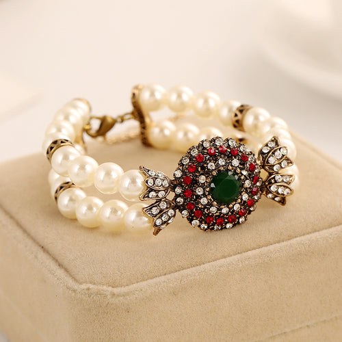 Royal Heirloom Pearl Bracelet
